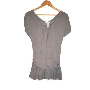 Light Gray Short Sleeve Tunic with Gathered Details